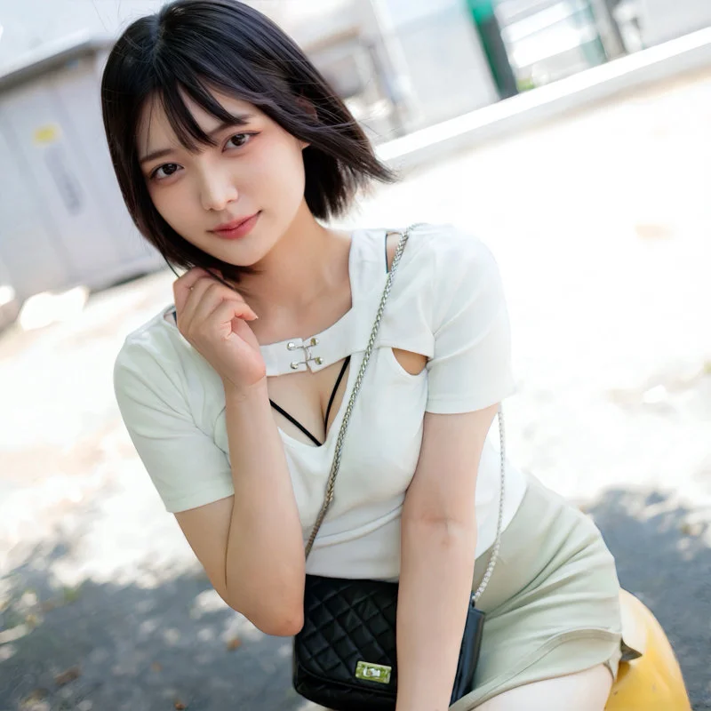 ひなた 無料サンプル画像(2) 【無料動画ラボ】