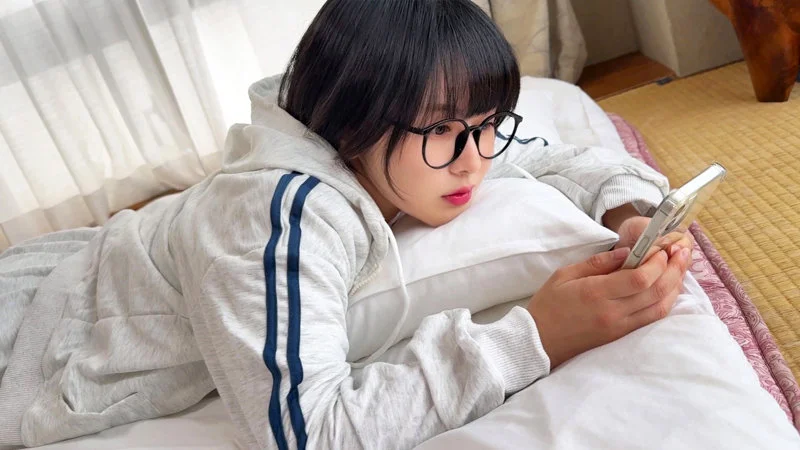 みなみ 無料サンプル画像(1) 【無料動画ラボ】