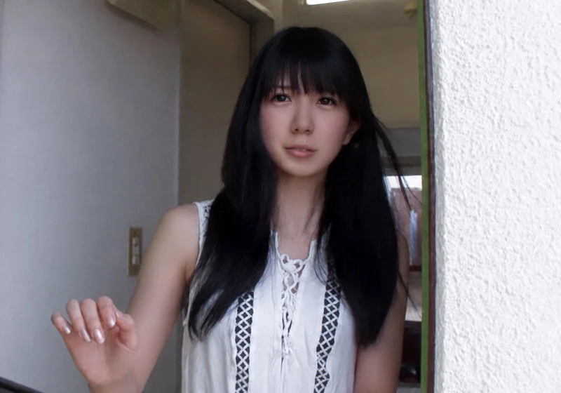 レイナ 無料サンプル画像(1) 【無料動画ラボ】